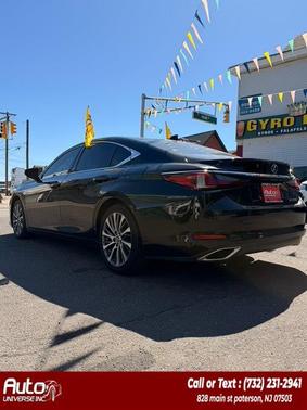 Black 2019 Lexus ES 350 Base
