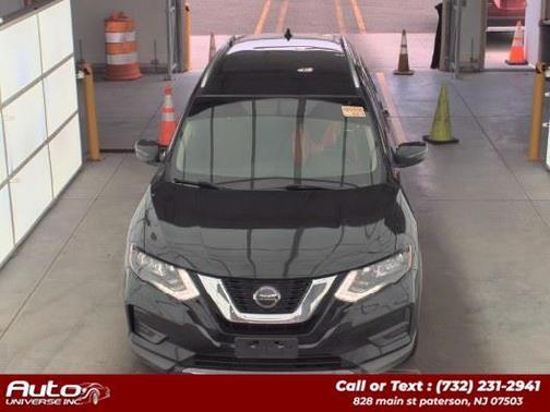Magnetic Black 2018 Nissan Rogue SV