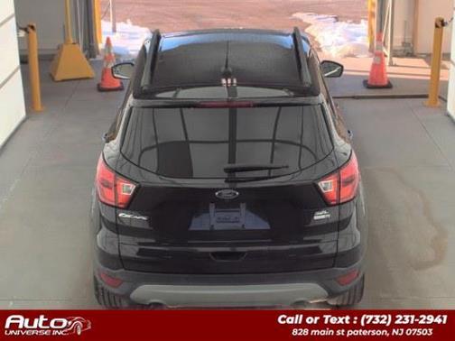 Baltic Sea Green Metallic 2019 Ford Edge SEL