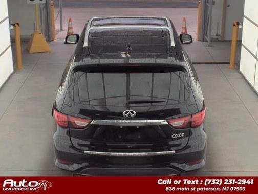 2017 INFINITI QX60 Base