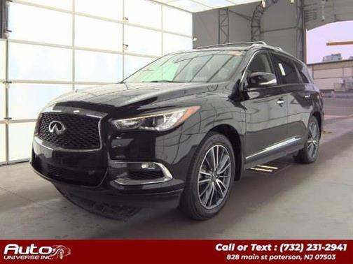2017 INFINITI QX60 Base