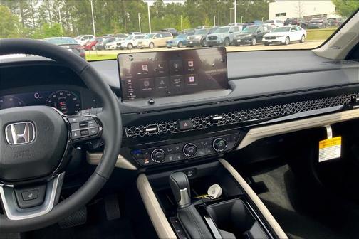2025 Honda Accord Hybrid Touring