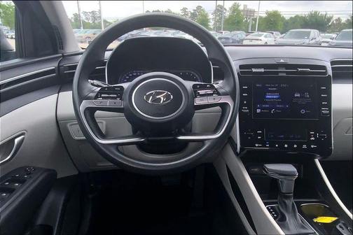 Black Pearl 2024 Hyundai TUCSON SEL