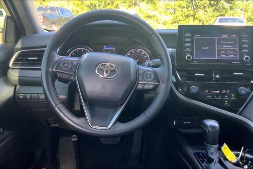 2022 Toyota Camry SE Nightshade