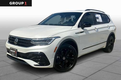 2024 Volkswagen Tiguan 2.0T SE R-Line Black