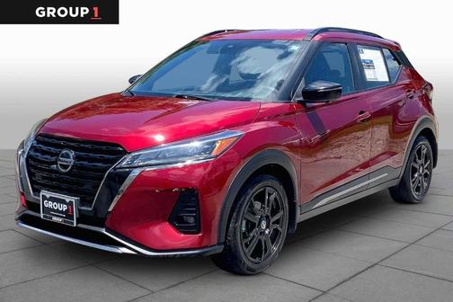Scarlet Ember 2021 Nissan Kicks SR