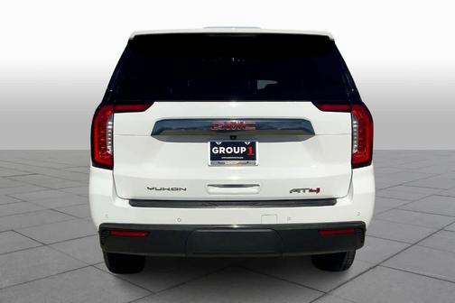 2022 GMC Yukon AT4