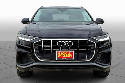 2021 Audi Q8 55 Premium Plus