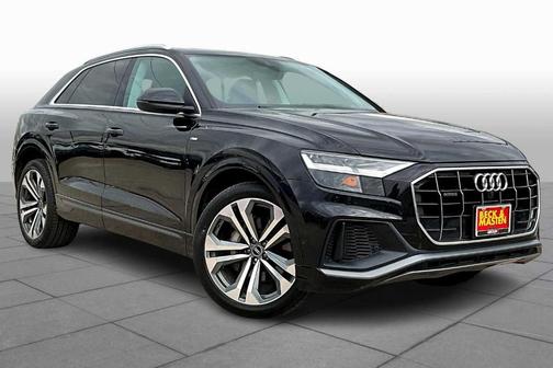 2021 Audi Q8 55 Premium Plus
