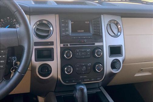 2017 Ford Expedition XLT