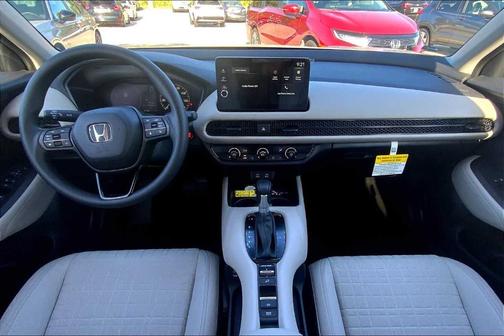 2026 Honda HR-V LX