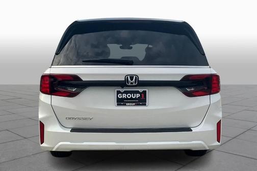 White 2026 Honda Odyssey EX-L