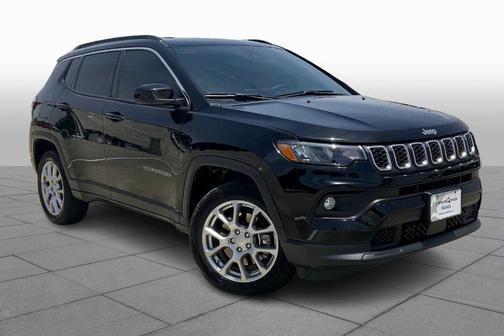 2024 Jeep Compass Latitude Lux