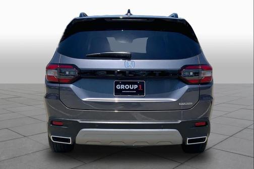 Modern Steel Metallic 2025 Honda Pilot Touring