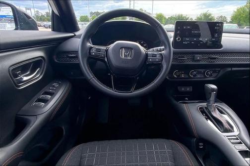 Platinum White Pearl 2026 Honda HR-V Sport