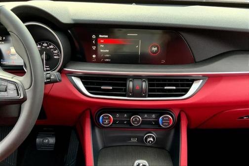 2021 Alfa Romeo Stelvio Ti