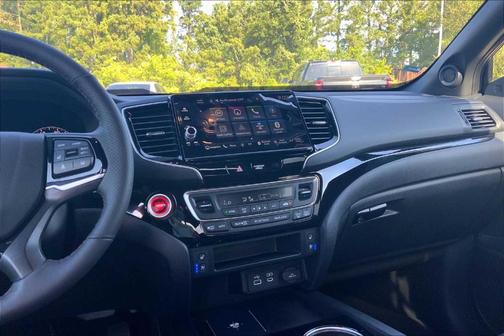 2025 Honda Ridgeline Black Edition