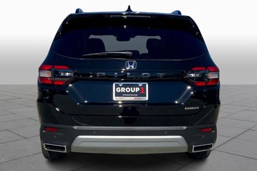 2025 Honda Pilot Sport