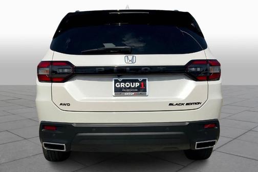 2025 Honda Pilot Black Edition