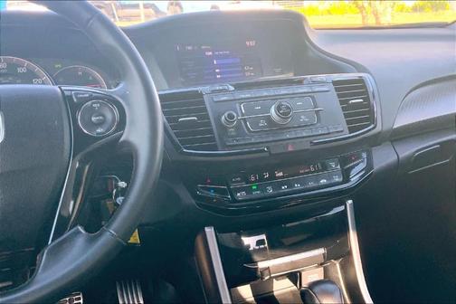 2017 Honda Accord Sport SE