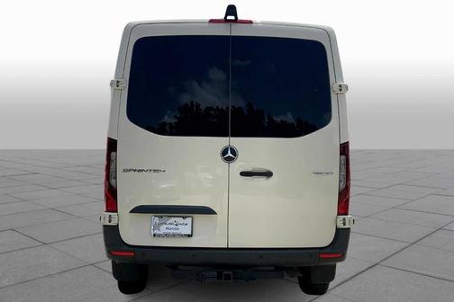 2023 Mercedes-Benz Sprinter 2500