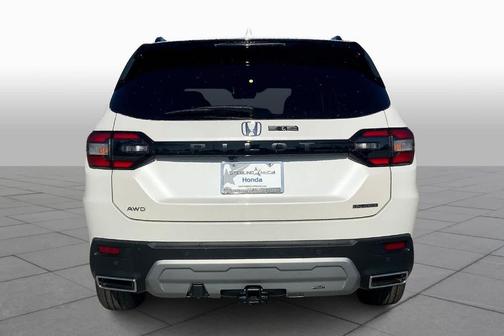 2025 Honda Pilot Sport