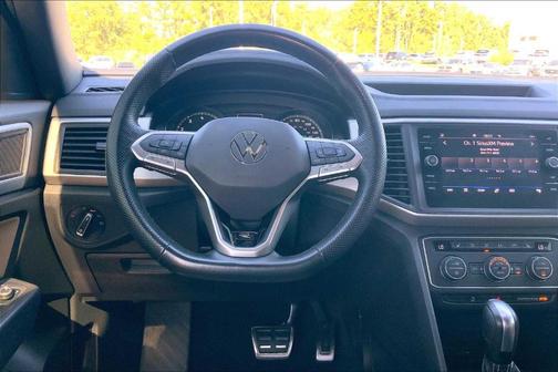 2021 Volkswagen Atlas Cross Sport 3.6L V6 SE w/Technology R-Line