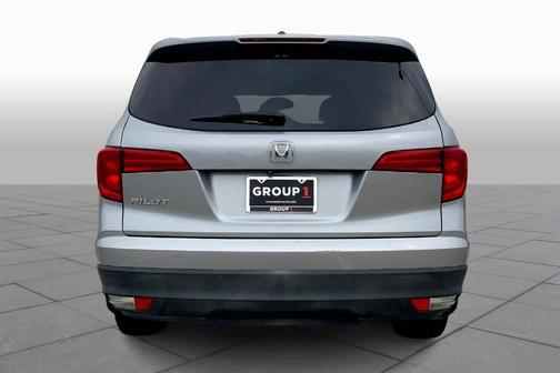 Lunar Silver Metallic 2018 Honda Pilot EX-L