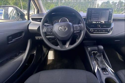 White 2022 Toyota Corolla LE