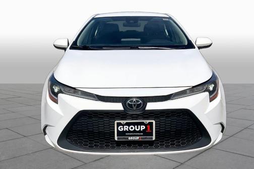 White 2022 Toyota Corolla LE