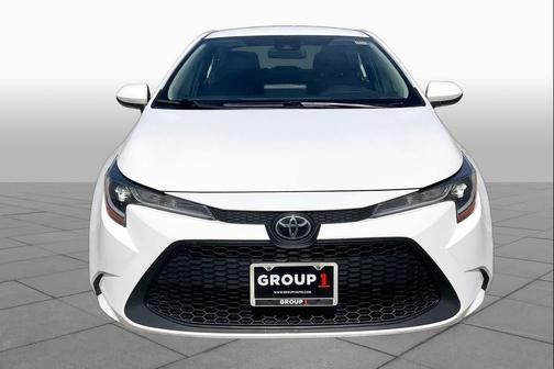 White 2022 Toyota Corolla LE