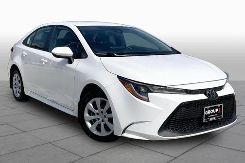 White 2022 Toyota Corolla LE