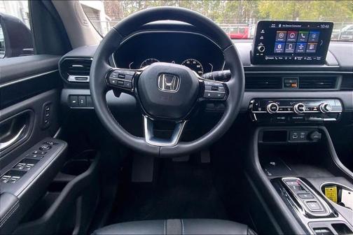 2025 Honda Pilot TOURING+