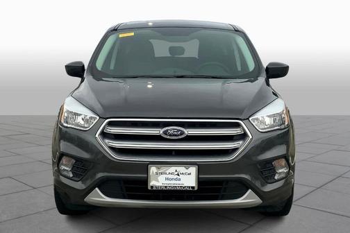 Magnetic Metallic 2017 Ford Escape SE