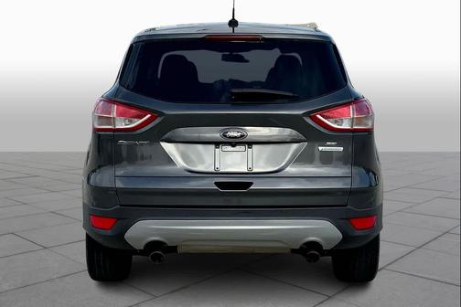Magnetic Metallic 2015 Ford Escape SE