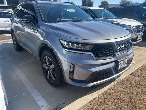 2022 Kia Sorento S