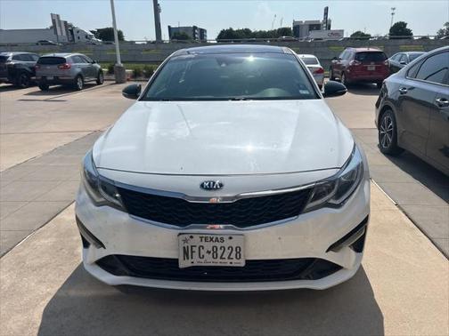 2020 Kia Optima SE