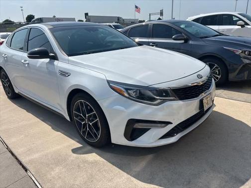 2020 Kia Optima SE