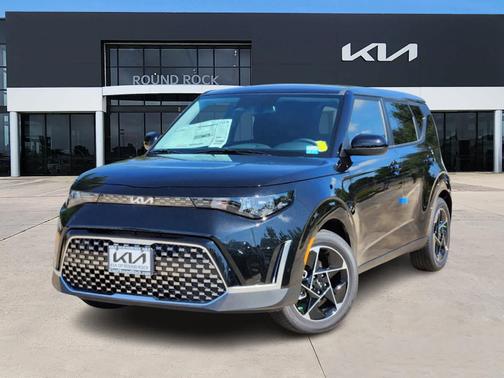 Fusion Black 2025 Kia Soul EX