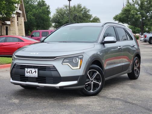 Steel Gray 2024 Kia Niro EX