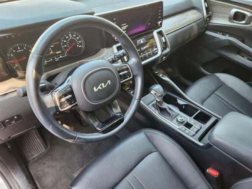 2023 Kia Sorento X-Line EX