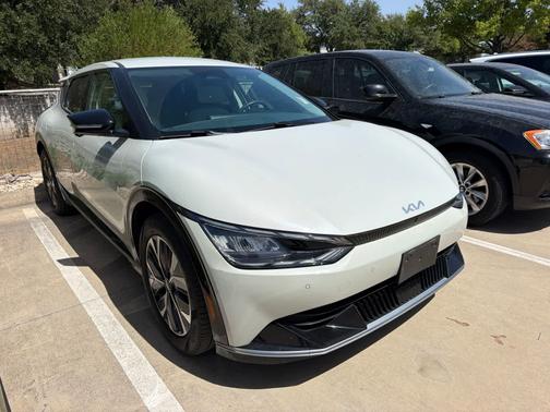 Glacier 2023 Kia EV6 Wind