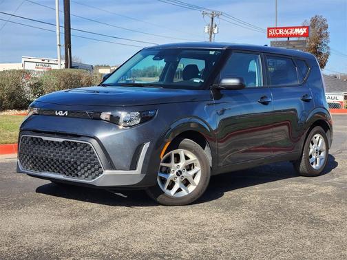 2024 Kia Soul LX