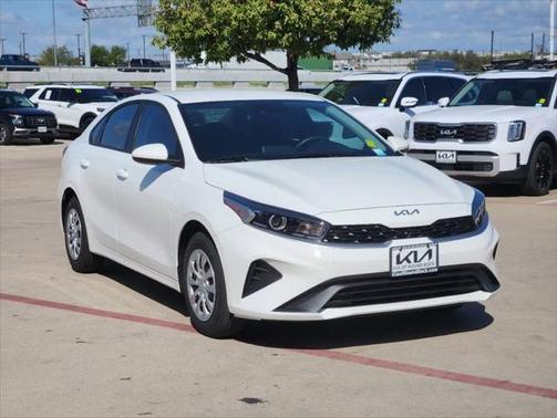 2024 Kia Forte LX