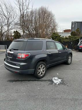 2013 GMC Acadia SLT-1