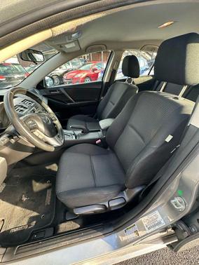 2012 Mazda Mazda3 i Touring