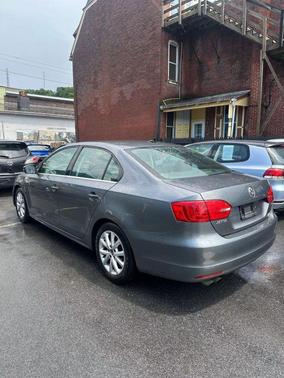 2014 Volkswagen Jetta Auto SE w/Connectivity