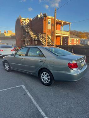 2006 Toyota Camry LE