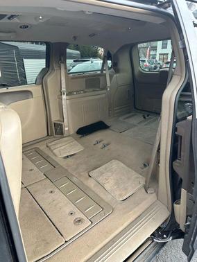 2013 Chrysler Town & Country Touring-L