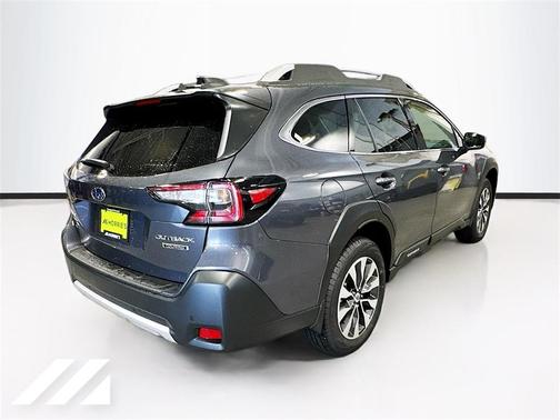 2025 Subaru Outback Touring